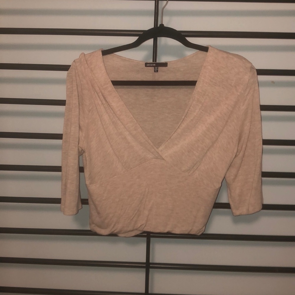 3/$25 V-neck cropped top